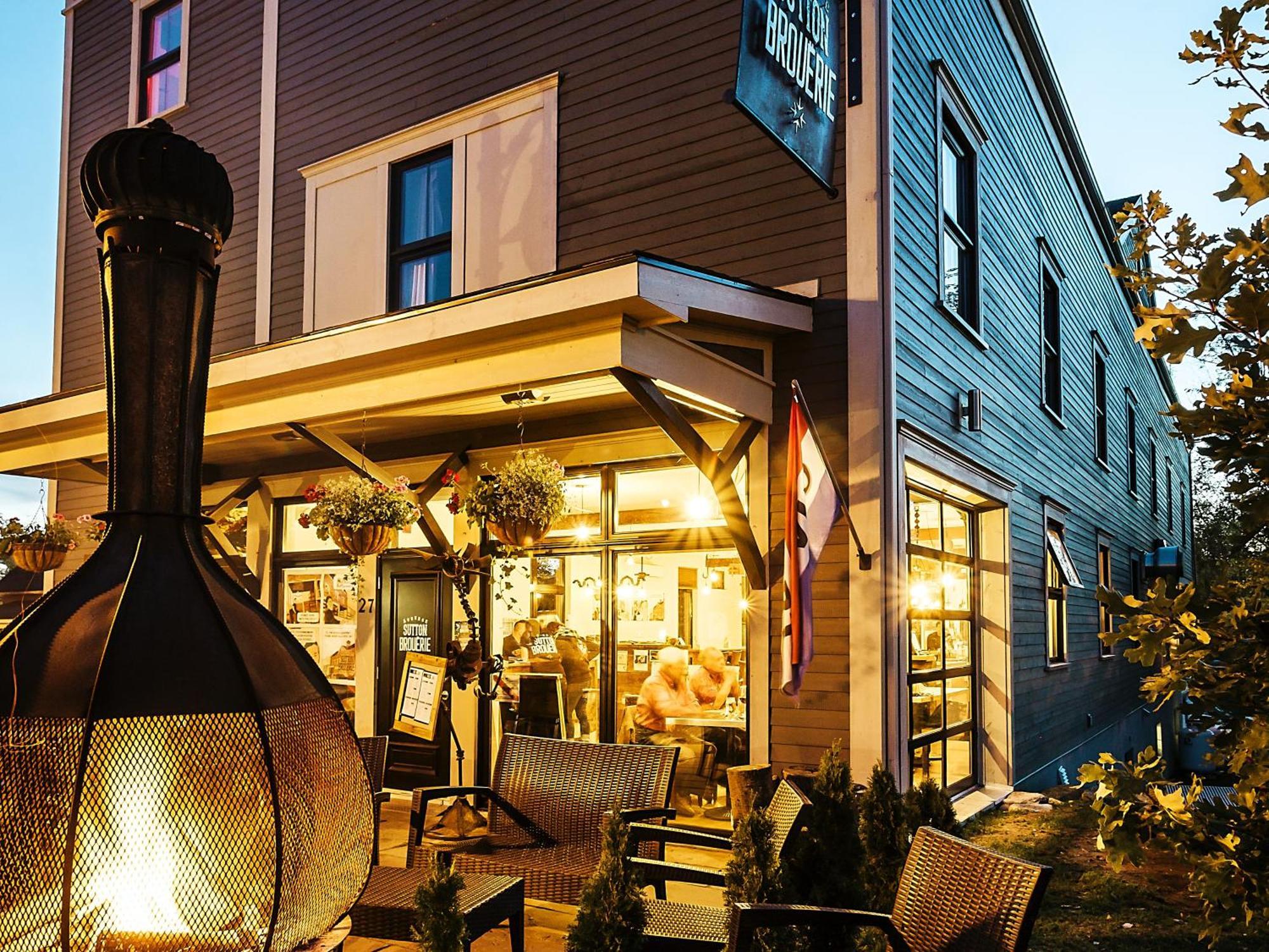 Auberge Sutton Brouerie Dış mekan fotoğraf